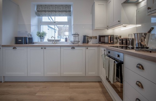 Amroth Cottage | Elidyr Cottage - 3 Bed Cottage - Amroth