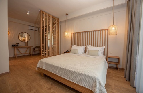 Afytos Hotel | Elies 33 Bio Retreat - Adults Only