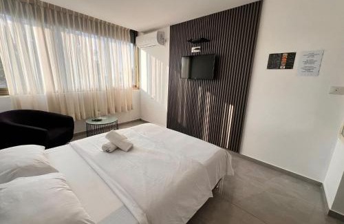Bat Yam Hotel | Elis Boutique Hotel