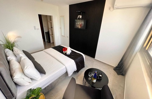 Bat Yam Hotel | Elis Boutique Hotel