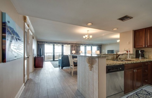 Miramar Beach Condo | Elite Paradise 2 Bedroom Condo by RedAwning