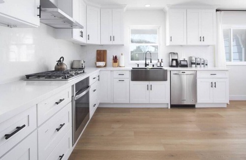 Tustin House | Elizabeth · Luxury 5BR-Salt Pool- Disney, Convention, Beaches