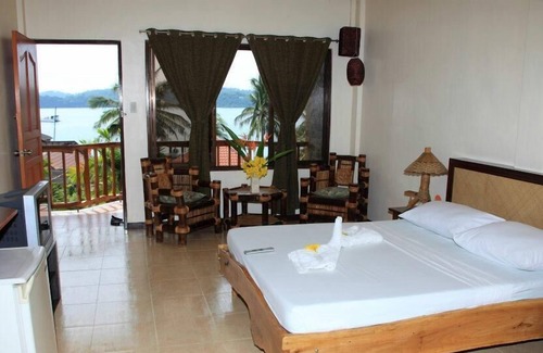 Puerto Galera Hotel | Elizabeth's Hideaway Hotel & Restaurant