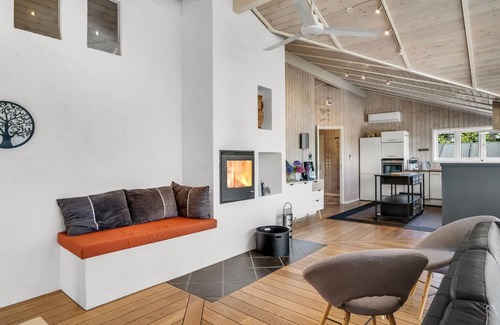 Fur House | "Eljas" - 200m to the fjord by Interhome