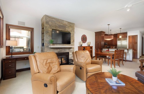 Snowmass Village Villa | Elk Mountain Snowmass Villa #2: 3 bed/bath with walk-out patio