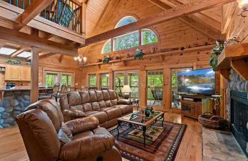Cosby House | Elk Rapids on Cosby Creek cabin