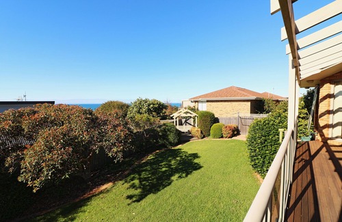 Merimbula House | Ella Bleu