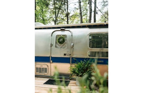 Kedron House | Ella the Airstream Glamping Retreat
