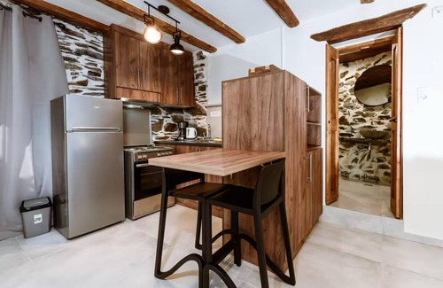 Perivolia Villa | Ellafos Traditional Living