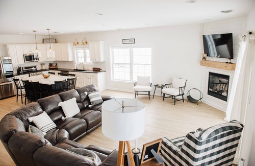 Ellicottville House | Ellicottville Getaway - Cozy, NEWLY built townhouse with 4 bedrooms and 2.5 bath