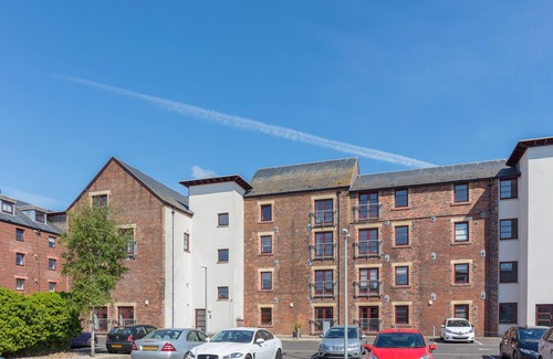 Ayr Apartment | Elliot Suite No1 - Donnini Apartments