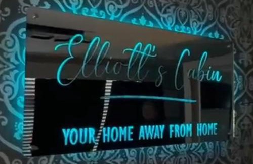 Cookstown Cabin | Elliotts Cabin
