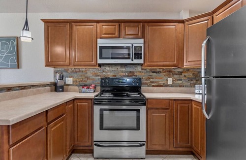 Rapid City House | Elm Avenue · ★Charming Home★Pet-Friendly★LG Fenced Backyard★