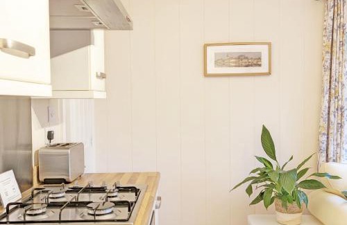 Chichester House | Elm Lodge