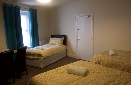 Weston-super-Mare House | Elm Tree Guest House