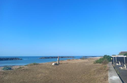Middleton-on-Sea House | Elmer belle beach Bognor regis accommodation