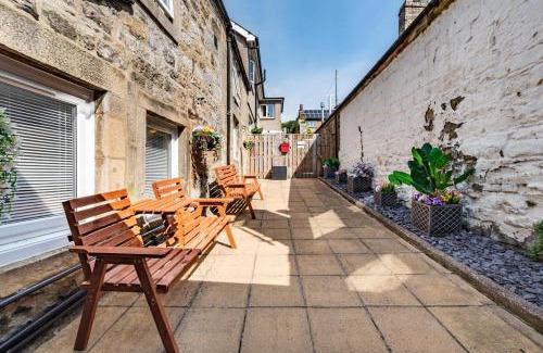 Rothbury House | Elmsleigh Nook
