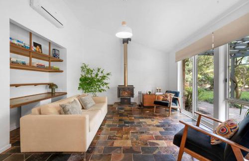 Berry House | Elmwood - By Berry Getaways