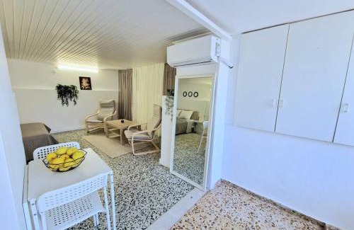 Rafina Apartment | Elmy Houses v4/Thalia