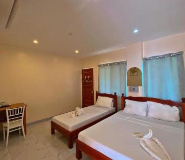 San Juan Hotel | Elnora Delmar Travellers Inn