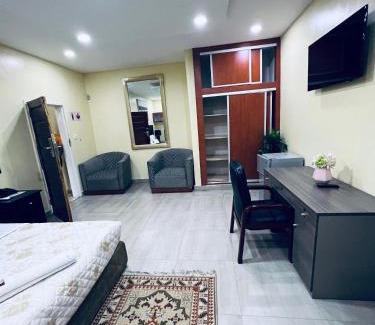 Lusaka Hotel | elon moreh