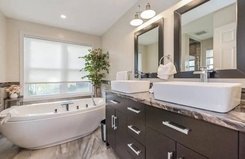 Elora Condo | Elora Grandeur: The Pinnacle Retreat