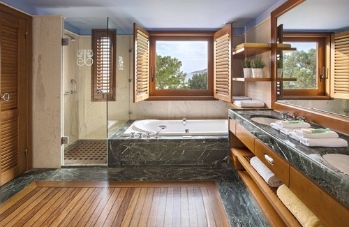 Elounda Hotel | Elounda Beach Hotel & Villas, a Member of the Leading Hotels of the World