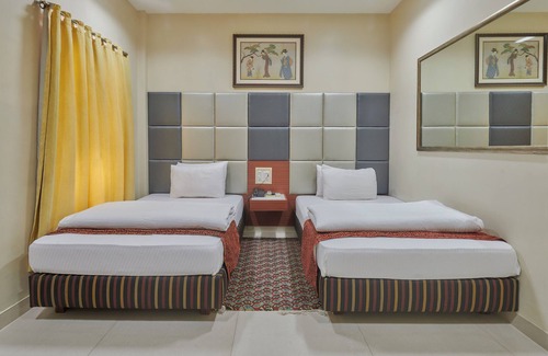 Fort Hotel | Elphinstone Hotel