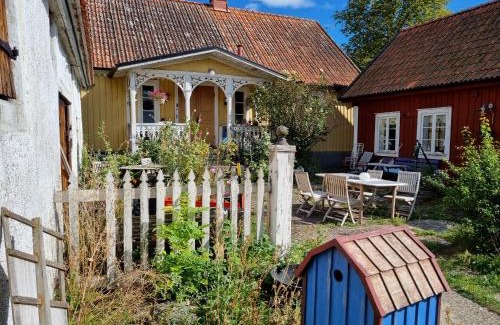 Morbylanga House | Elsasgården - Familjerum