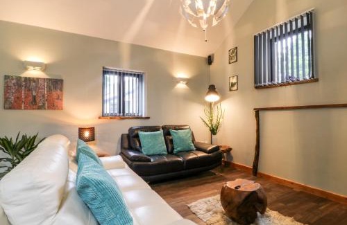 Liskeard House | Elvan Cottage