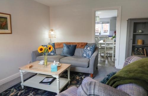 Beverley House | Elwell Cottage