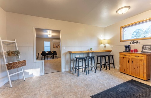 Ely House | Ely Basecamp- Perfect for Families and Groups