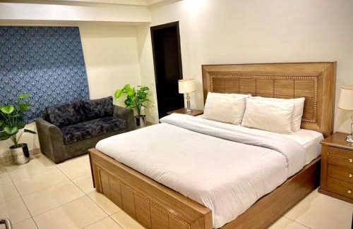 Blue Area Hotel | Elysium Tower, Blue Area High-Rise Luxury Apartment Opposite Centaurus Mall