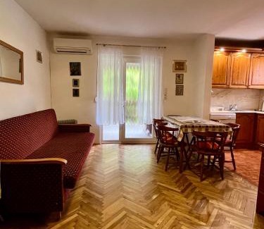Balatonszemes Apartment | Emília apartman