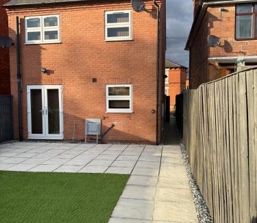 Newark upon Trent House | EM Homes-Room1
