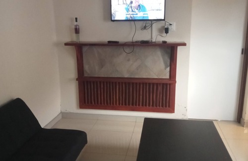 Mbizana House | Emampingeni Lodge