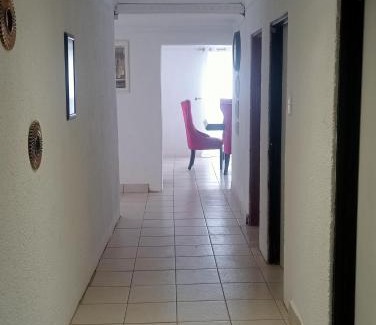 Matibidi Apartment | eManzini Guesthouse