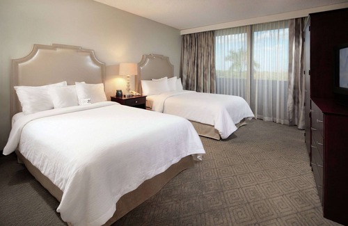 Boca Raton Hotel | Embassy Suites Boca Raton