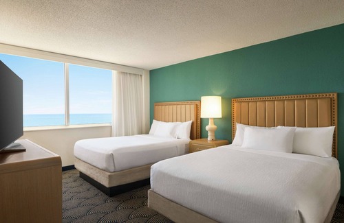 Deerfield Beach Resort | Embassy Suites by Hilton Deerfield Beach Resort & Spa