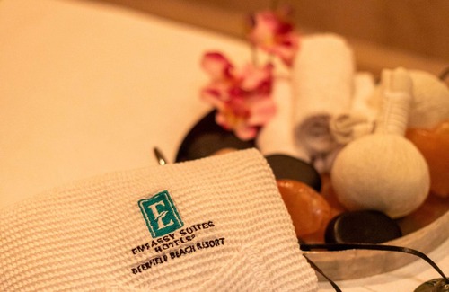 Deerfield Beach Resort | Embassy Suites by Hilton Deerfield Beach Resort & Spa