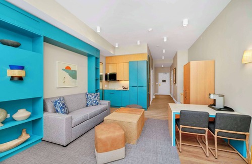 West Kissimmee Resort | Embassy Suites By Hilton Orlando Sunset Walk