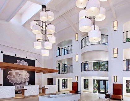 Palm Desert Resort | Embassy Suites by Hilton Palm Desert
