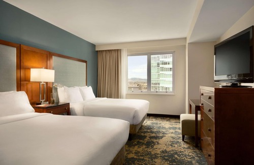 Downtown Denver Hotel | Embassy Suites by Hilton Denver Downtown Convention Center