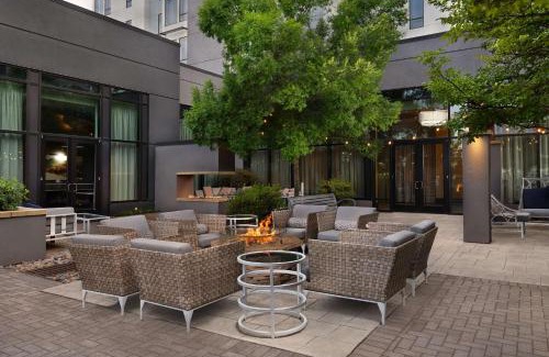 Ashley Oaks Hotel | Embassy Suites by Hilton Knoxville West