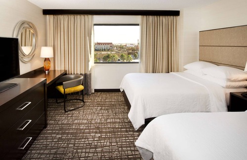 Las Vegas Hotel | Embassy Suites by Hilton Las Vegas