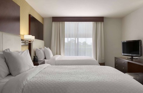 Eden Hotel | Embassy Suites by Hilton Savannah Airport