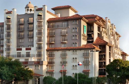 Irving Hotel | Embassy Suites Dallas - DFW International Airport South