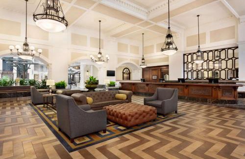 Irving Hotel | Embassy Suites Dallas - DFW International Airport South