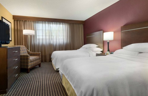 Downtown Des Moines Hotel | Embassy Suites Hotel Des Moines Downtown
