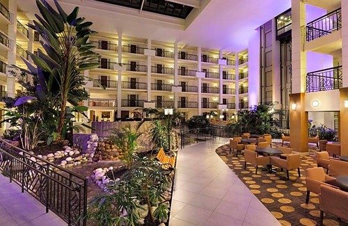 Piscataway Hotel | Embassy Suites Piscataway - Somerset